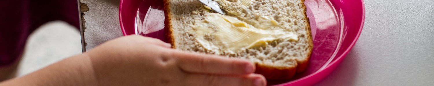 Te Pahu Preschool children making a sandwich