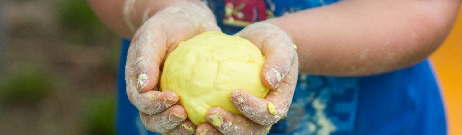 Te Pahu Preschool children making dough